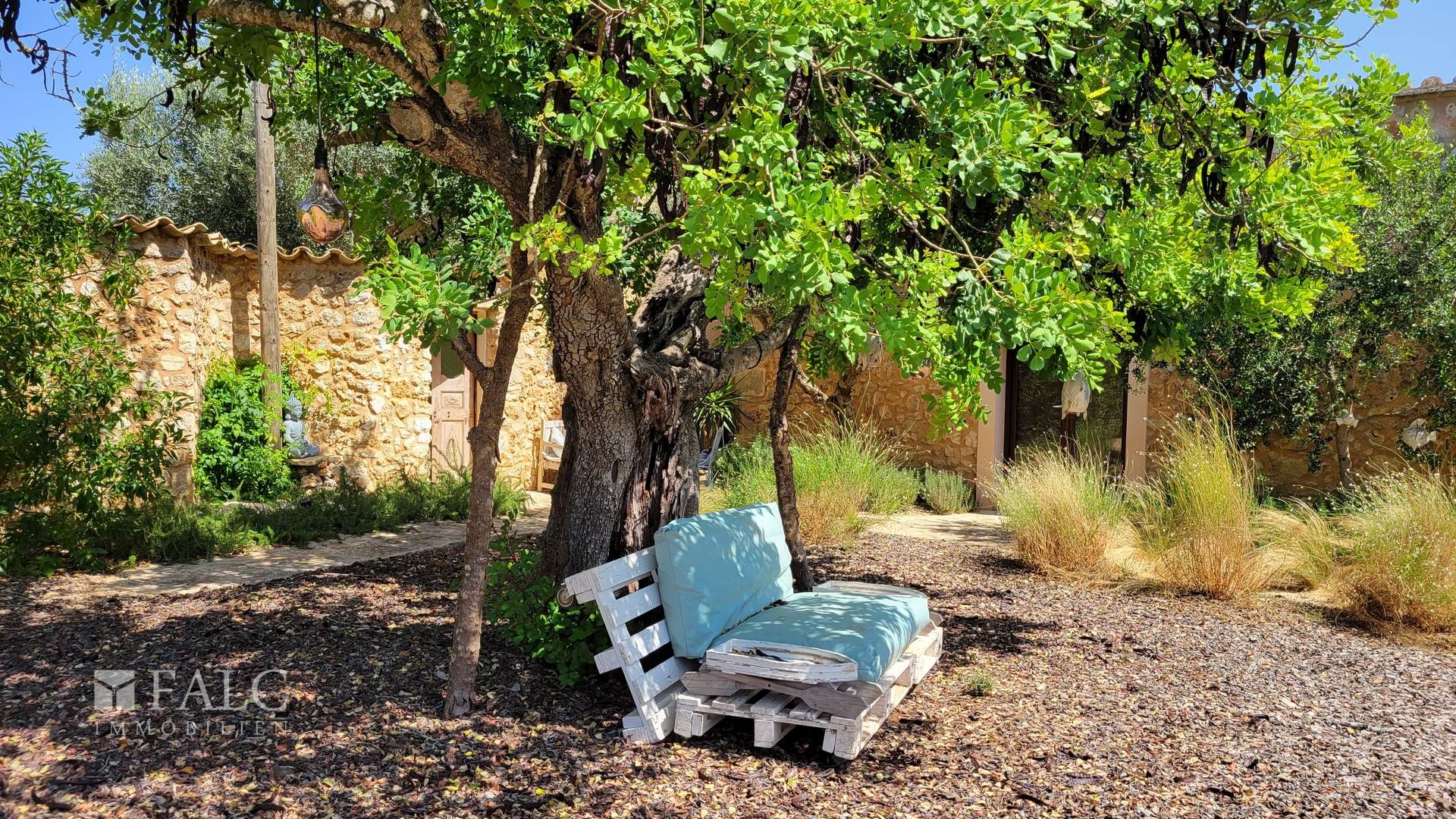 Gastgarten 4
